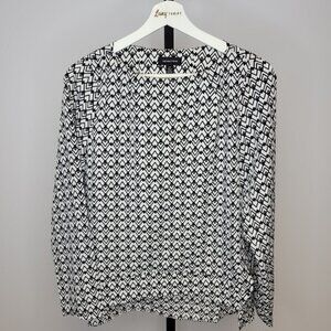 Spense Geometric Top